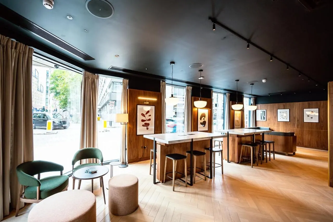 Wilde Aparthotels London Aldgate Tower Bridge 4*,  Великобритания