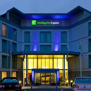Express London Stansted Airport By Ihg Stansted Mountfitchet